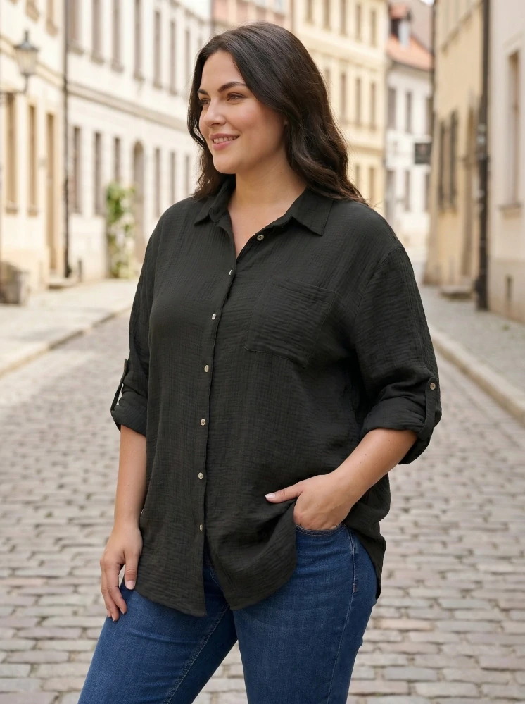 Černá mušelínová košile Gil i pro plnoštíhlé N1812