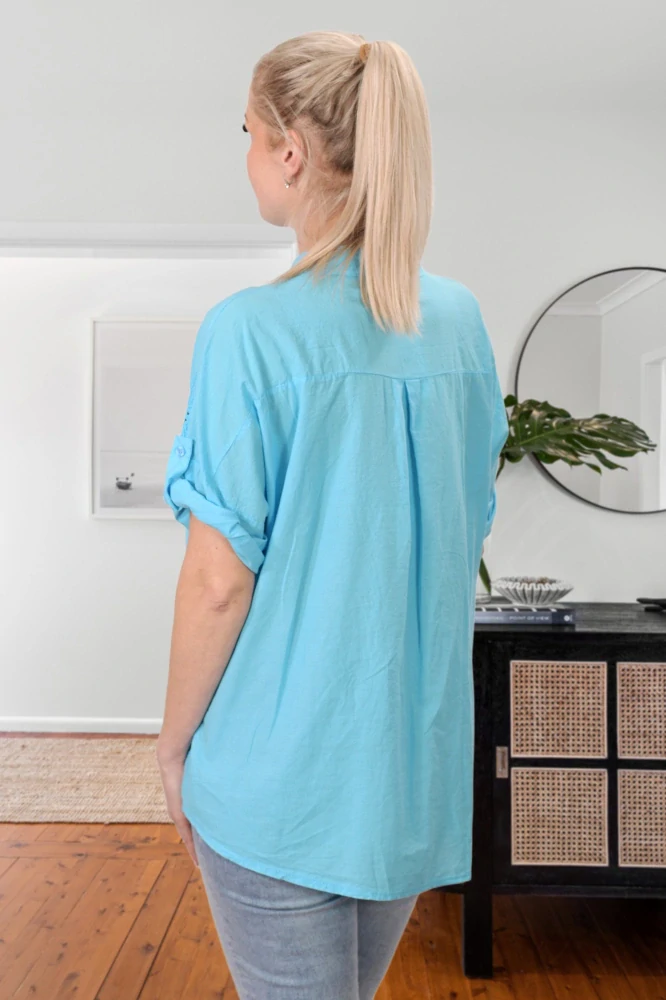 Dámská světle modrá bavlněná košile uni velikost L - XXL P1623