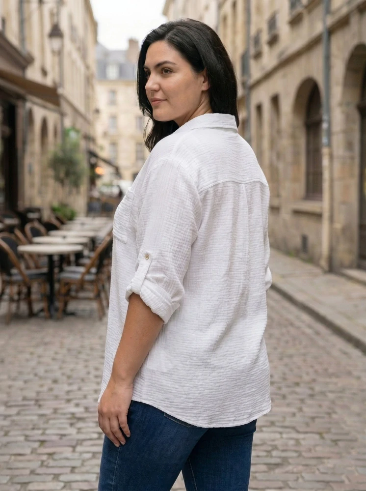 Bílá mušelínová košile Gil i pro plnoštíhlé N1809