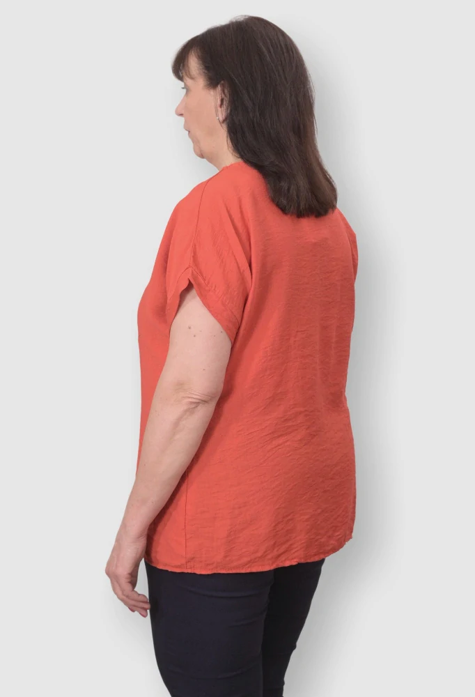 Dámské červené triko Role fashion Italy moda univerzální velikost L - XXL O2494