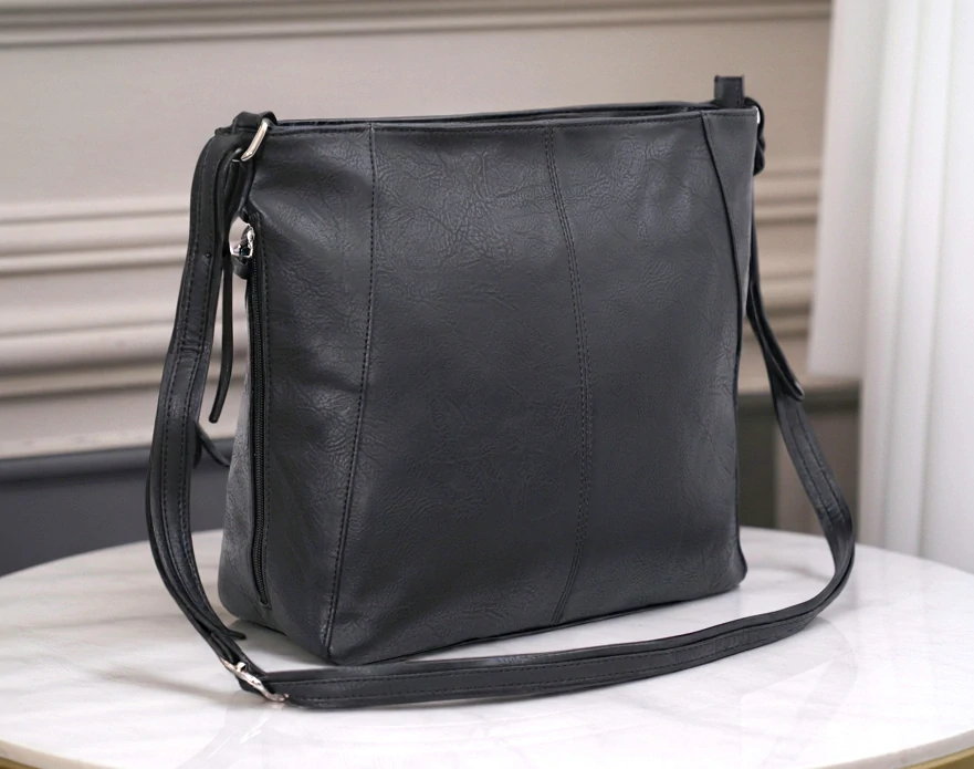 Dámská velká černá kabelka David Moda L4989