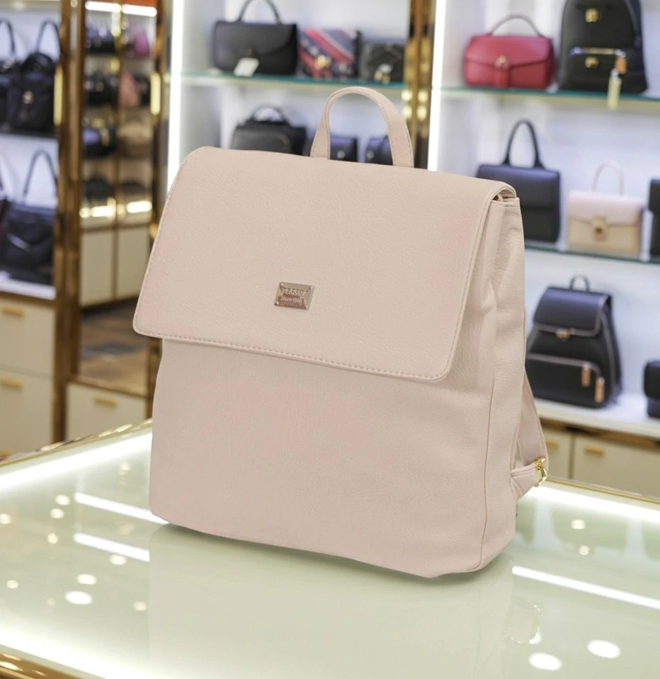 Dámský smetanový batoh Tessra M3984