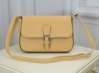Malá kabelka David Moda s klopou žlutá L4982